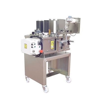 Instalații semi-automate pentru etichetare