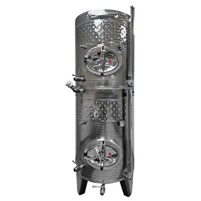 Rezervoare compartimentate cu manta de răcire