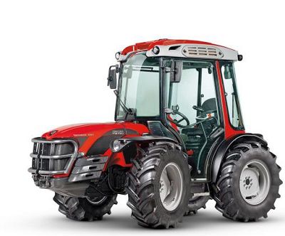Tractor  4x4 model TRG 8900 R