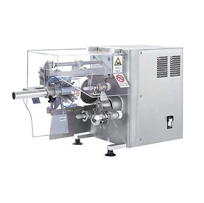 Curățător de mere, scobitor de miez și feliator