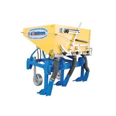 Cultivator combinat cu fertilizator