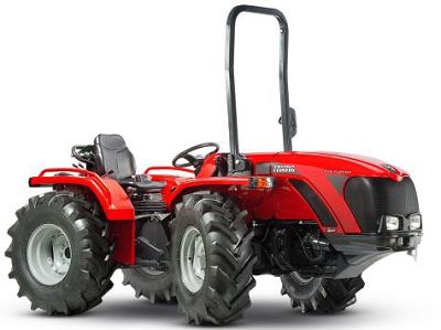 Tractor 4x4 model TN 5800 MAJOR